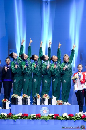 podium all around sfe01597 copia simone ferraro ph